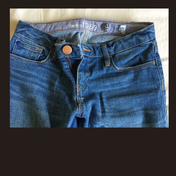 GAP 1989 skinny jeans. Girl size 8. - Picture 2 of 4